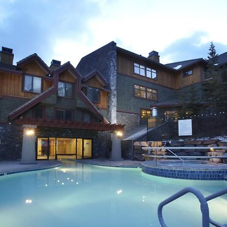 Platinum Suites Resort - Vacation Rentals Canmore Eksteriør billede